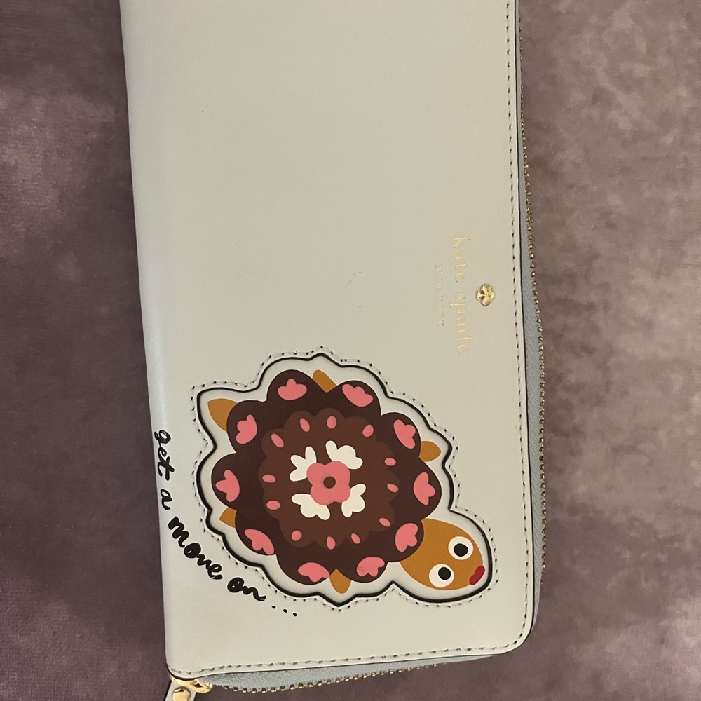 Kate Spade Get a Move on wallet